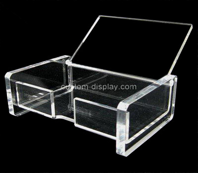 Clear small acrylic boxes