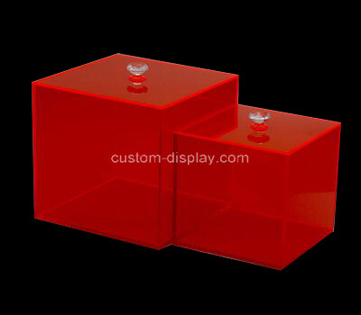 Small gift boxes with lids