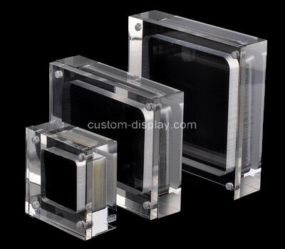 Custom clear acrylic jewellery display case