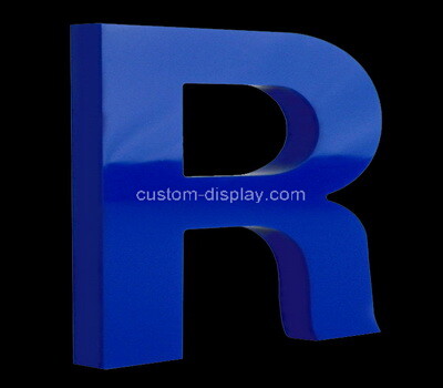 Laser cutting plexiglass letter