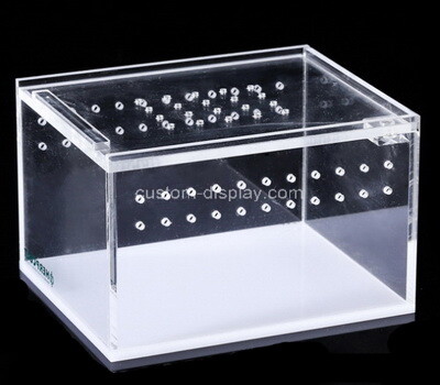 Custom acrylic small pet breeding box