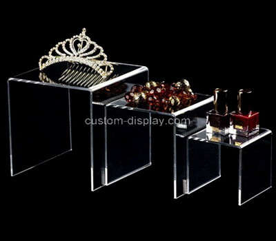 Acrylic manufacturer customize plexiglass jewelry display risers