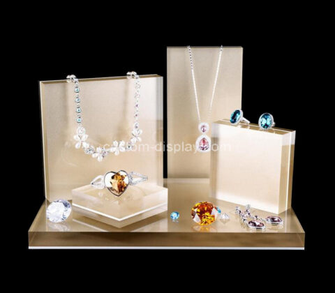 Plexiglass factory customize acrylic jewelry display blocks perspex display blocks