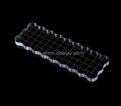 Lucite manufacturer customize plexiglass stamping block with grid lines