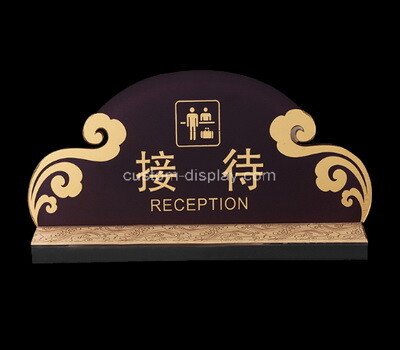 Custom countertop reception sign