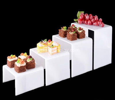 OEM supplier customized acrylic cupcake display risers