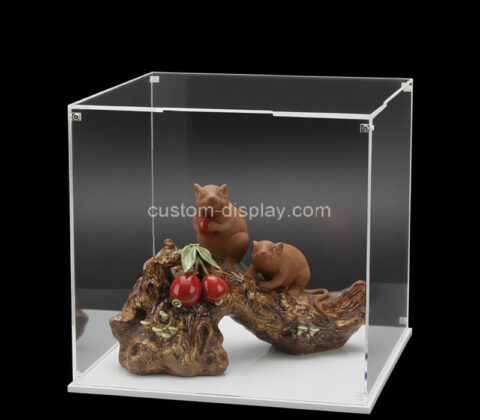 Custom acrylic ornaments dustproof display case