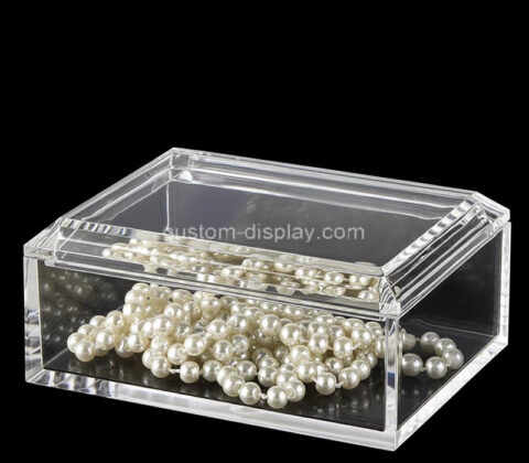 Custom acrylic jewelry box with lid
